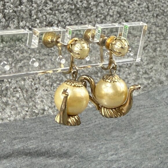 Vintage Gold-Toned Screw-Back Earrings With Teapot Design & Faux Pearl Accent - Picture 15 of 16